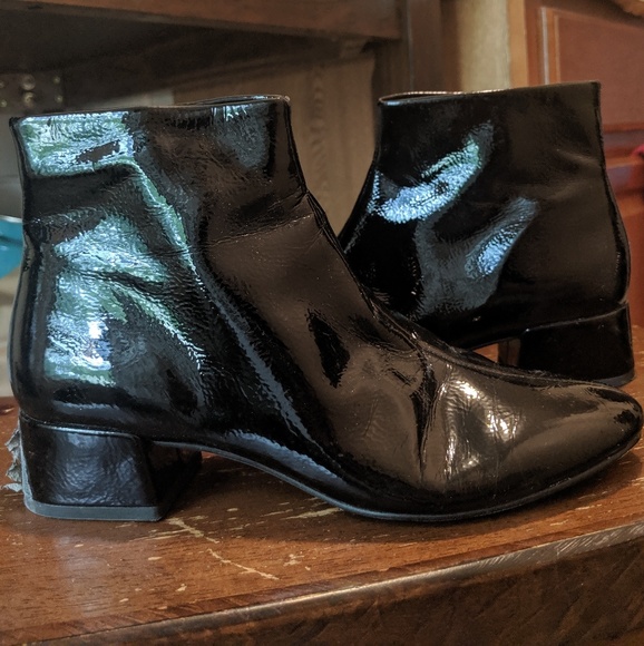 Dolce Vita Black Leather Patent Booties - Picture 7 of 7